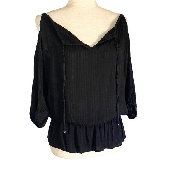 GUESS Black Cold Shoulder Peplum Blouse Size Small Business Casual Shabby Chic - Picture 8 of 12